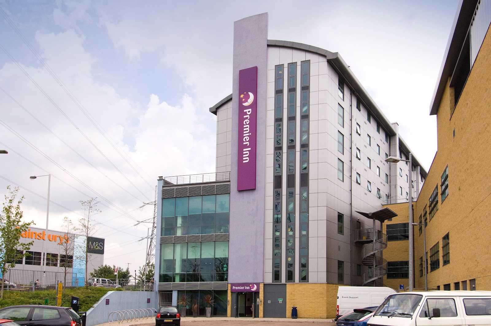 Premier Inn London Wimbledon South