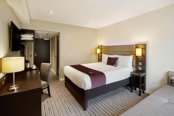 Premier Inn Manchester Airport Heald Green