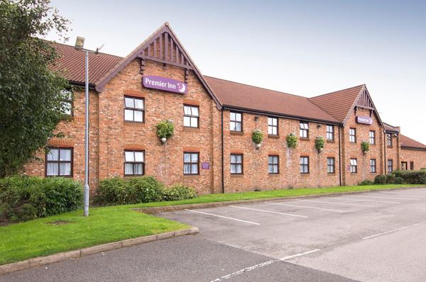 Premier Inn Manchester Denton