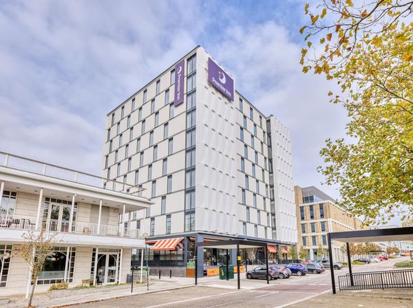 Premier Inn Milton Keynes Central Avebury Boulevard