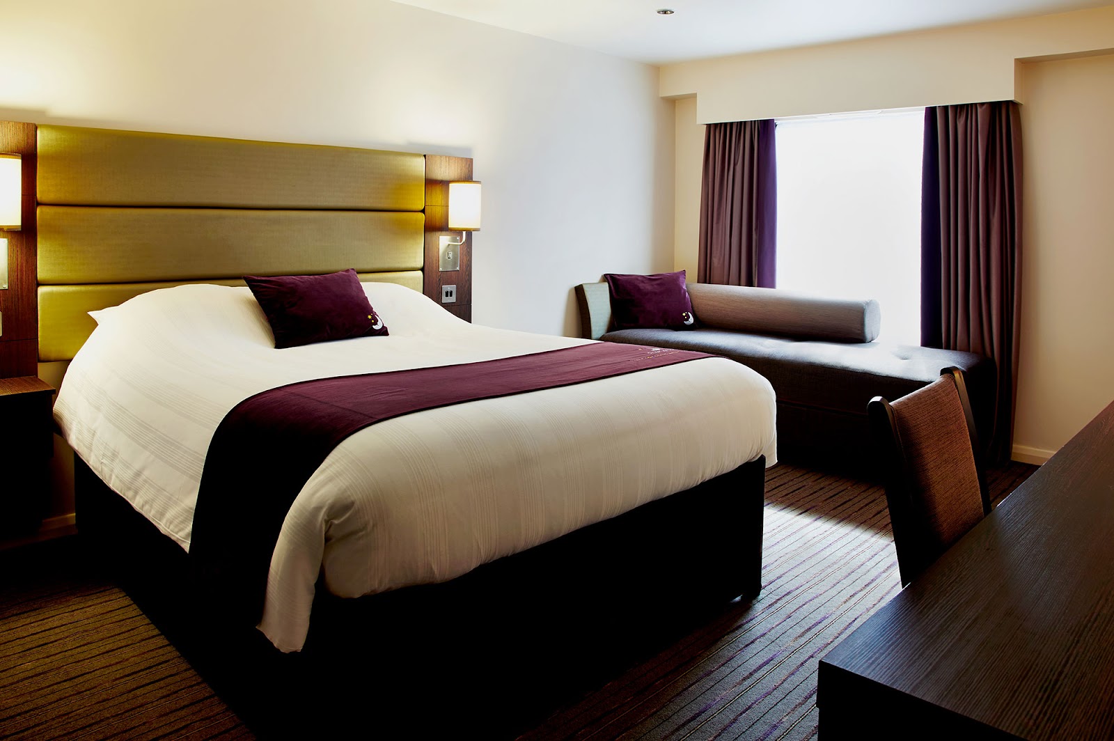 Premier Inn Newbury Town Centre London Road