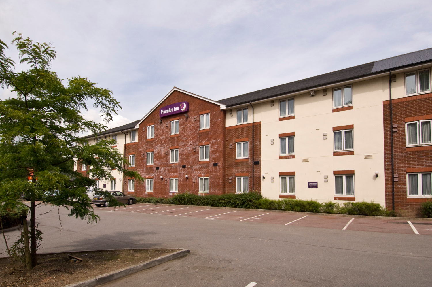 Premier Inn Newport M4 J24