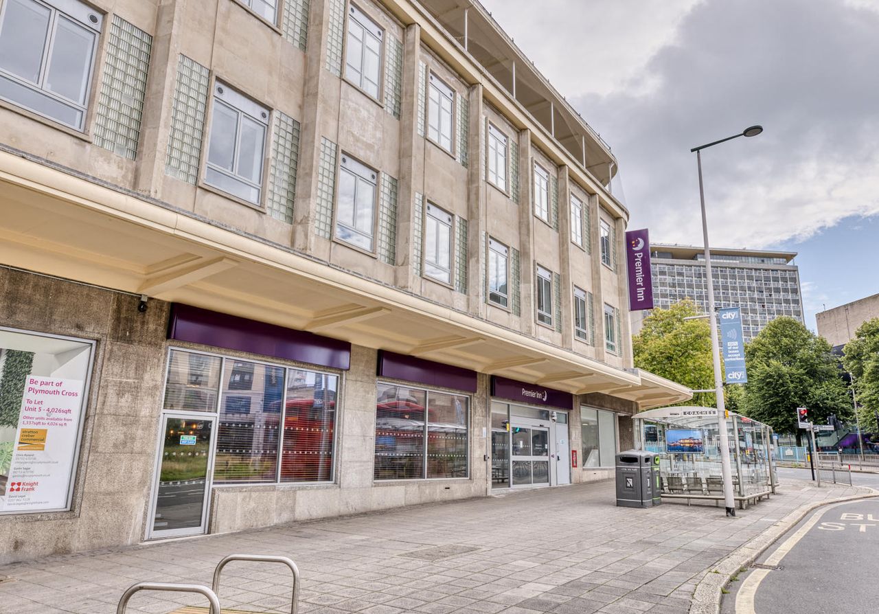 Premier Inn Plymouth City Centre Derrys Cross