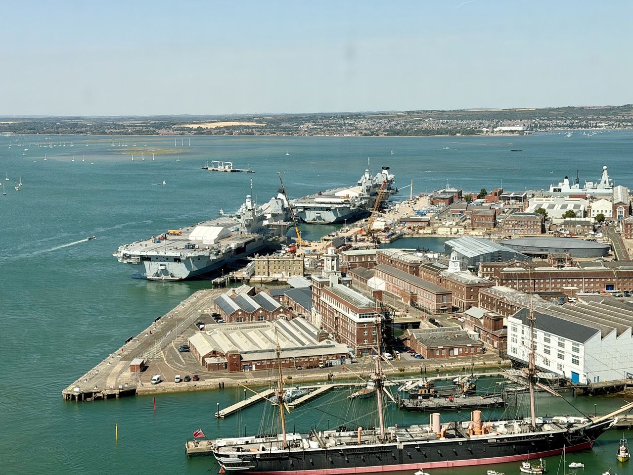 Premier Inn Portsmouth Dockyard