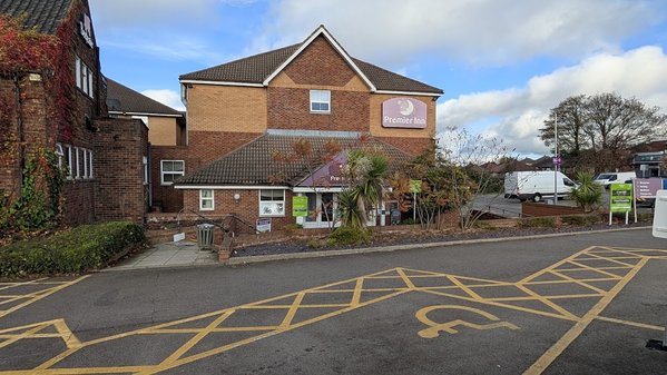 Premier Inn Rotherham East M18 M1