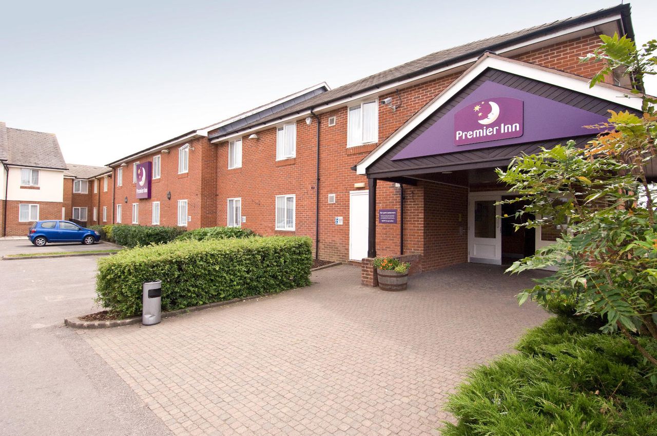 Premier Inn Swindon North