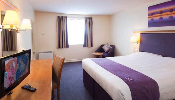 Premier Inn Swindon West M4 J16