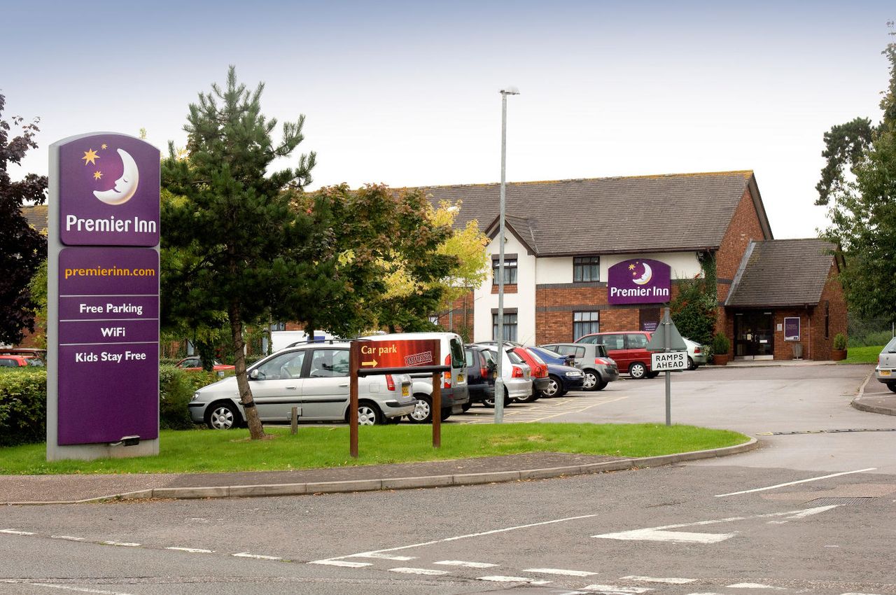 Premier Inn Taunton East