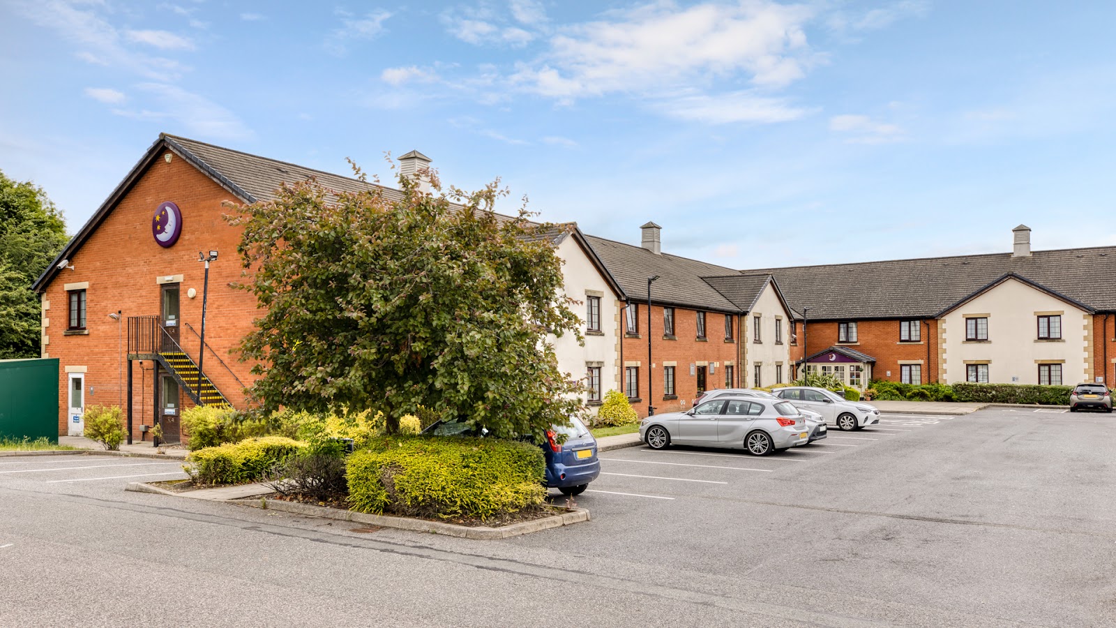 Premier Inn Waltham Abbey