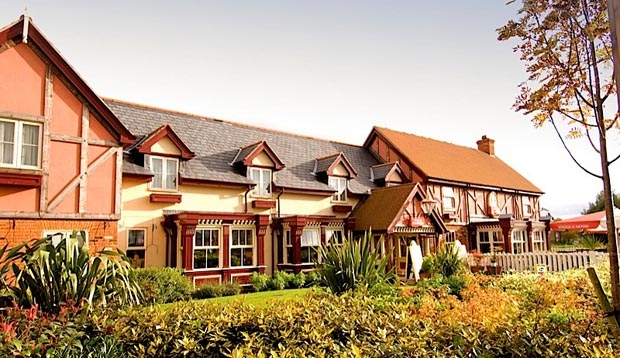 Premier Inn Warrington Central North