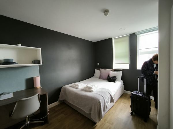 PS Apartments