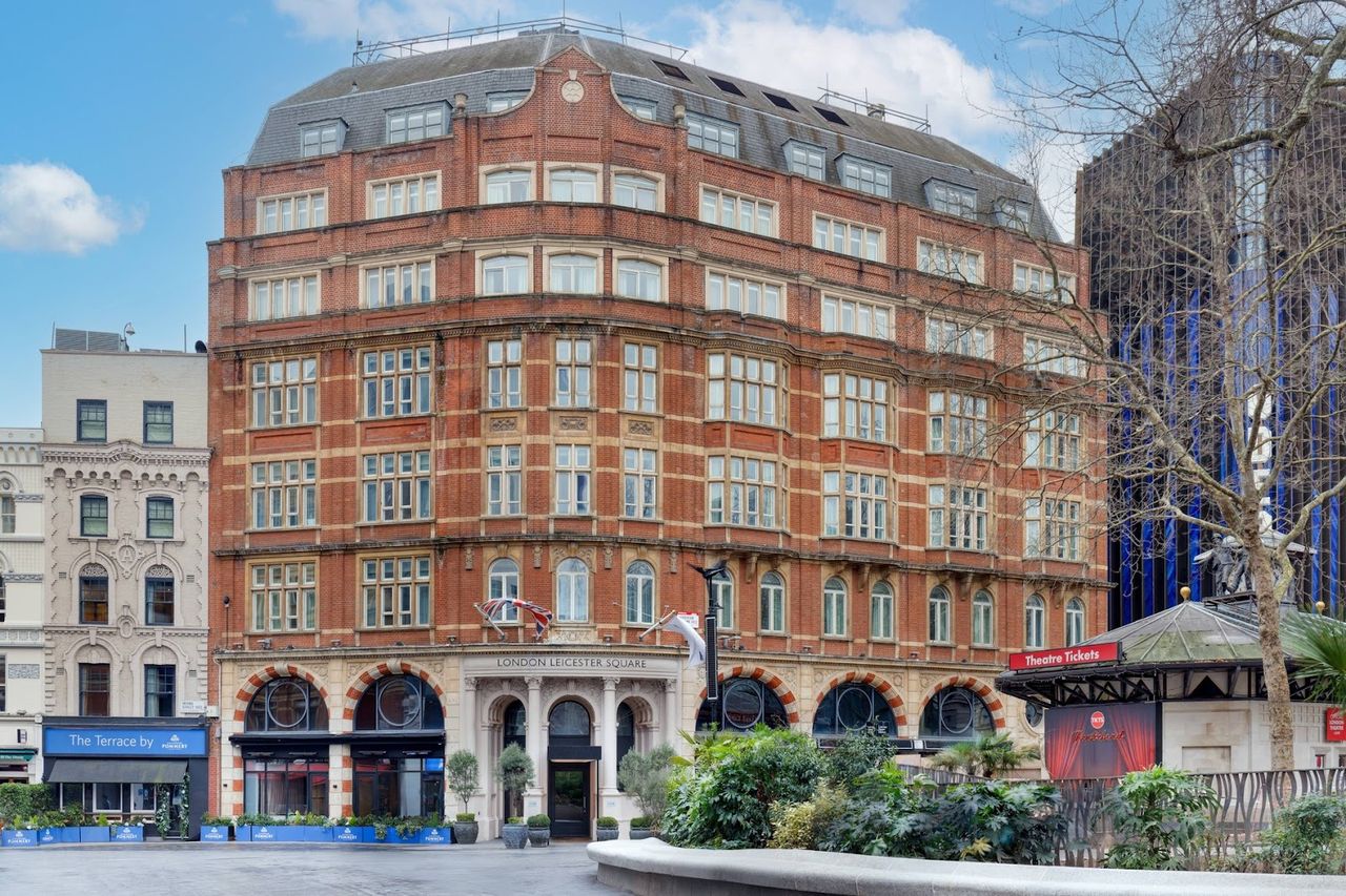Radisson Blu Hotel London Leicester Square