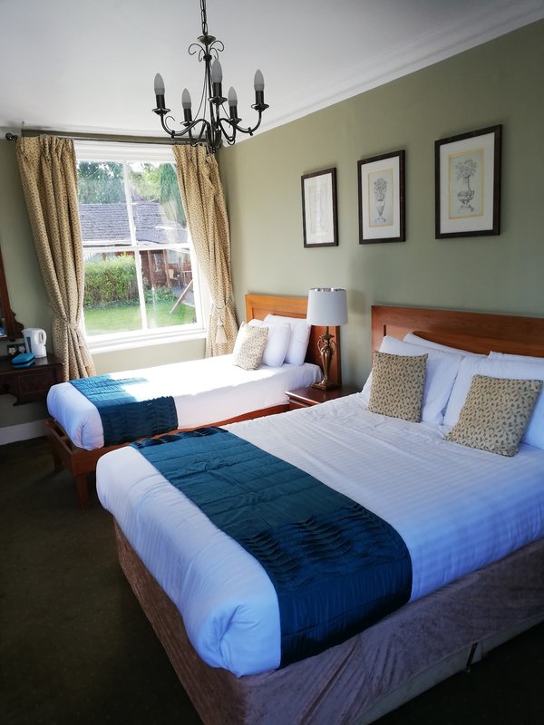 Radnorshire Arms Hotel