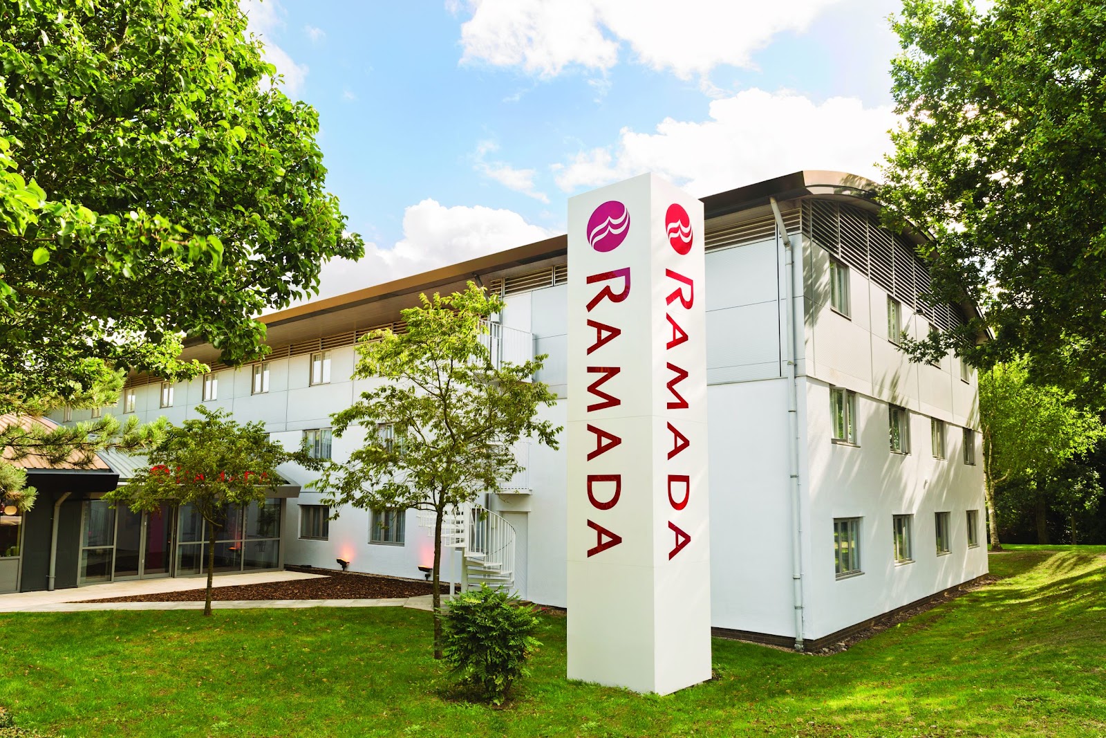 Ramada by Wyndham South Mimms M25