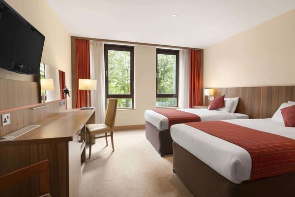Ramada Hounslow Heathrow East