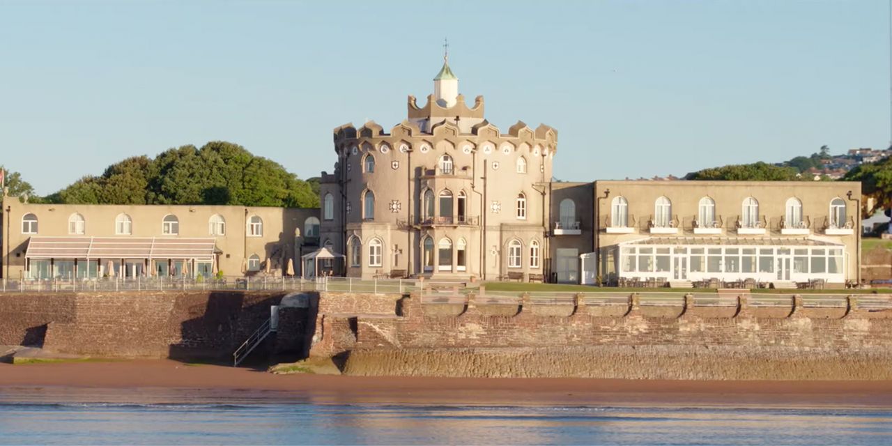 Redcliffe Hotel