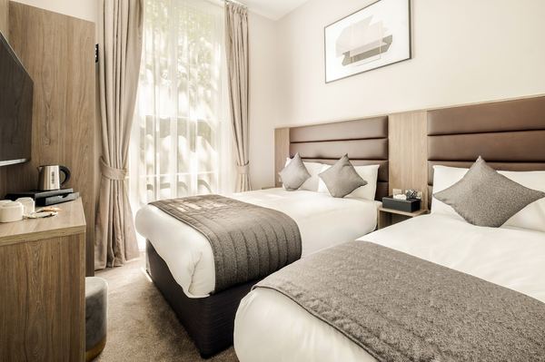 Reem Hotel