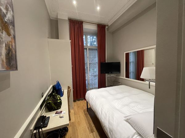 Rhodes Hotel