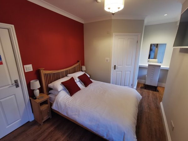 Riverbank Bed and Breakfast