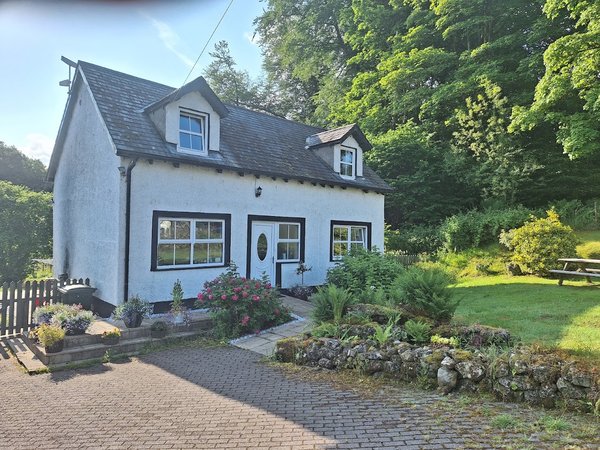 Riverside Cottage B&B