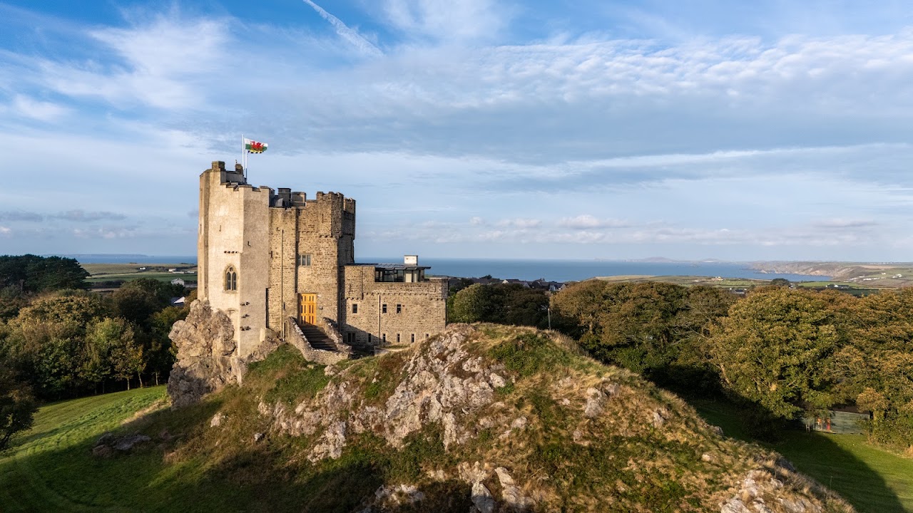 Roch Castle Hotel