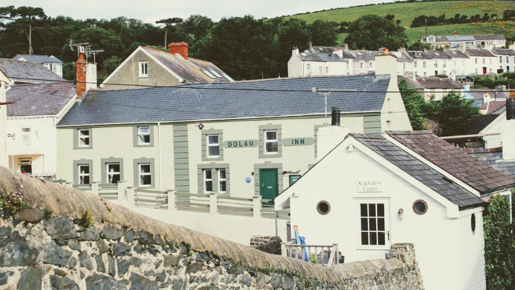 Rooms at the Dolau Inn