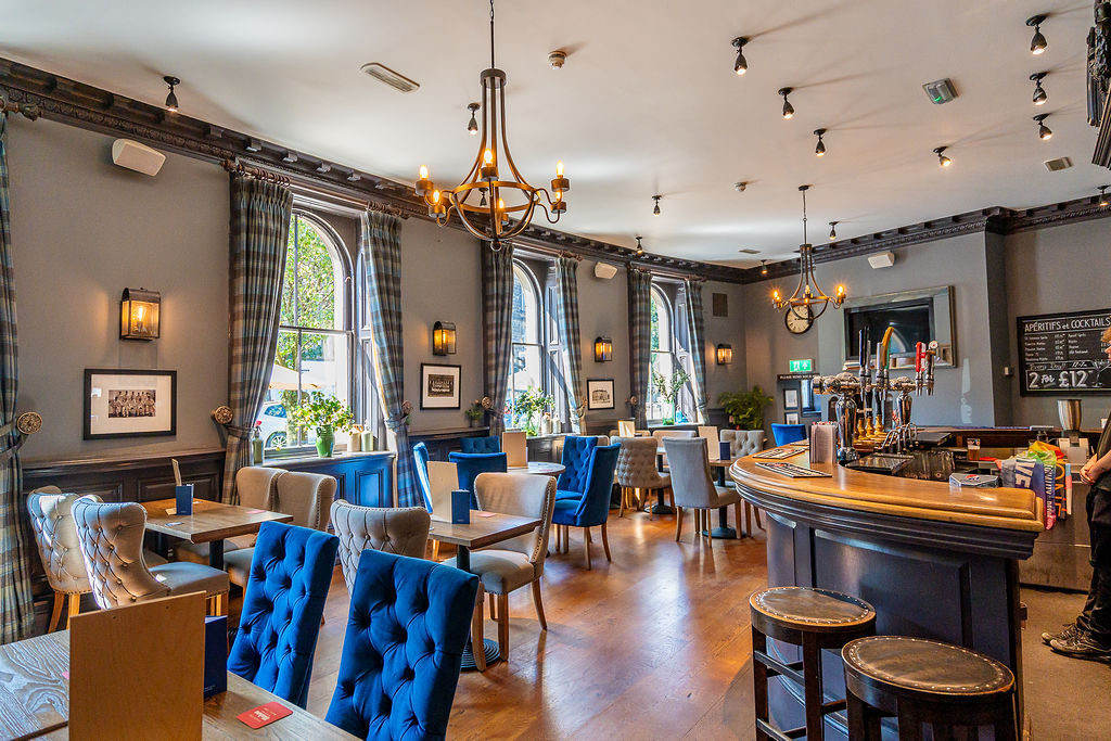 Rooms by Bistrot Pierre at The Crescent Inn