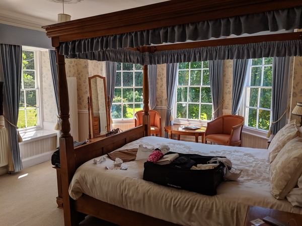 Rose In Vale Country House Hotel