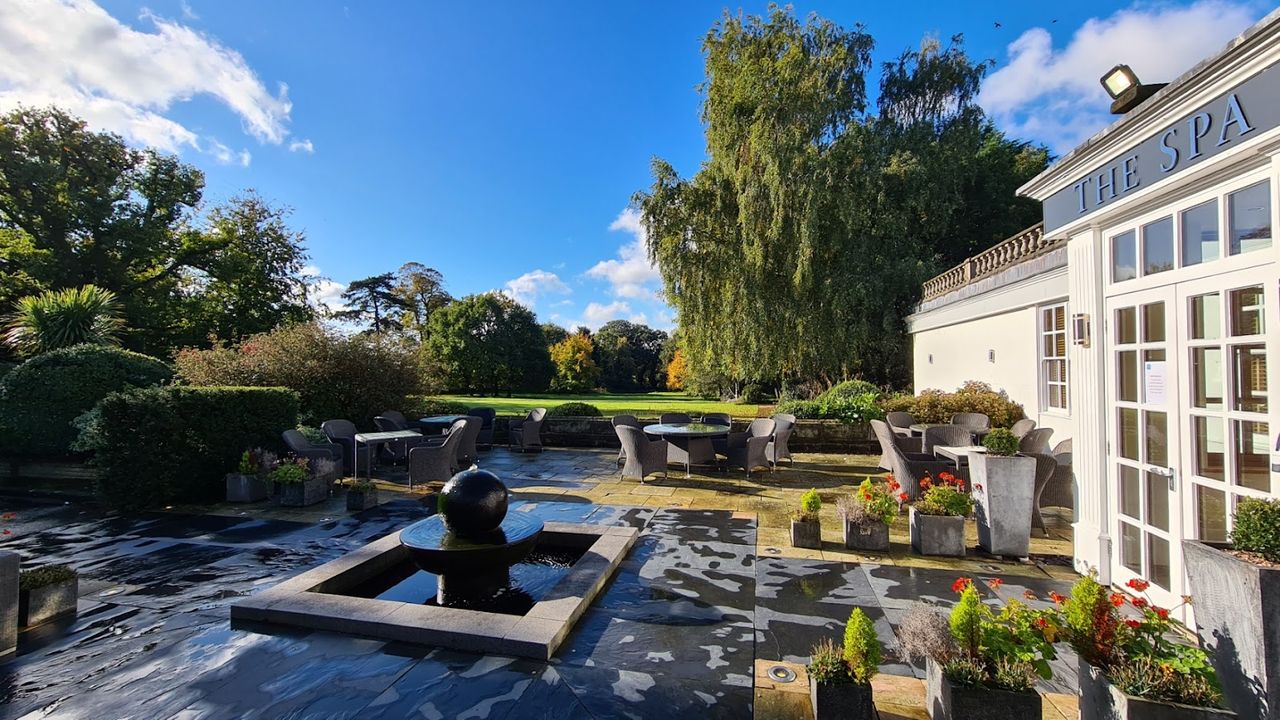 Rowton Hall Hotel & Spa