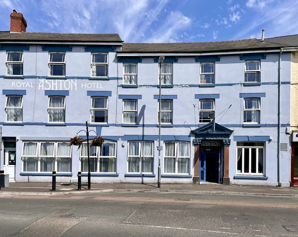 Royal Ashton Hotel