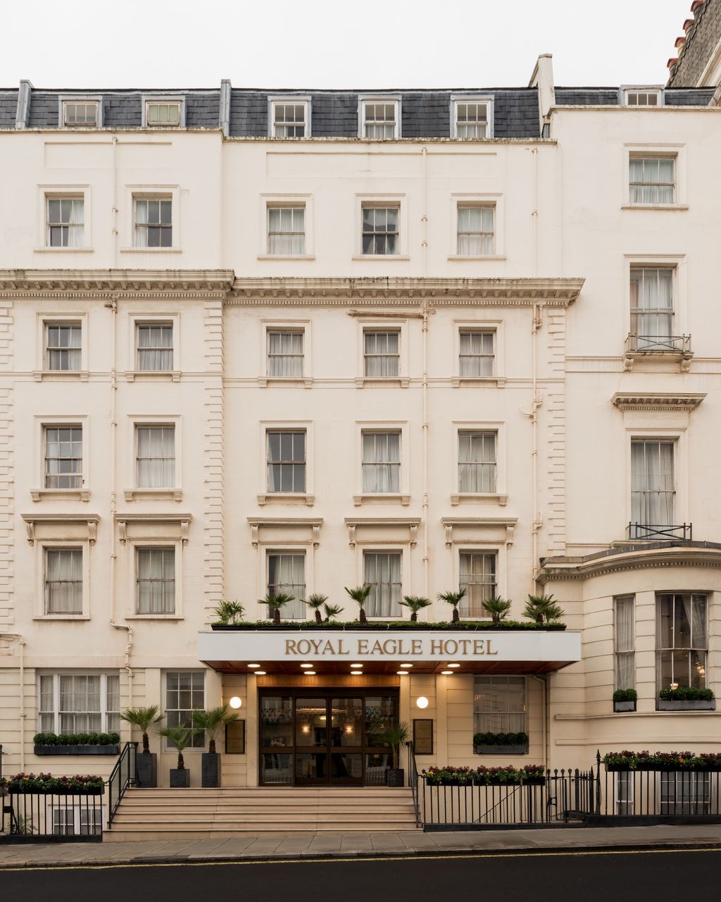 Royal Eagle Hotel