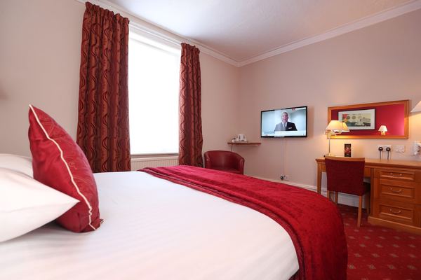 Royal Exeter Hotel