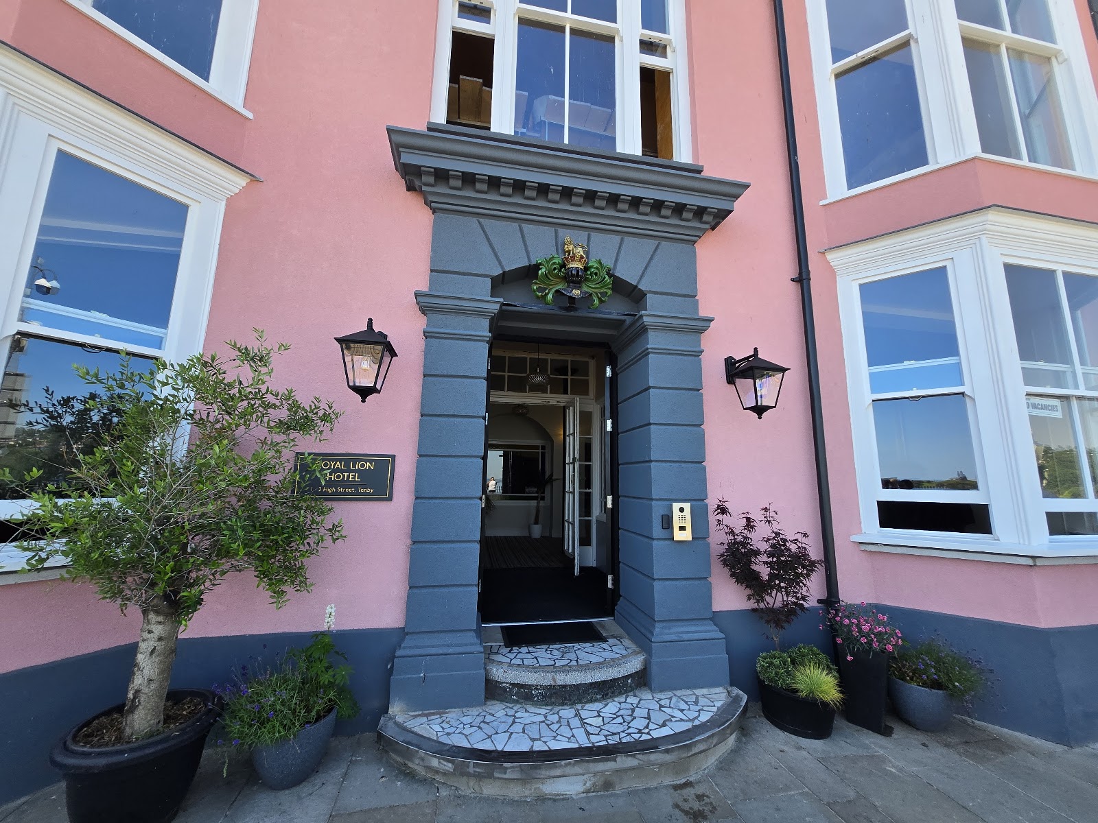 Royal Lion Hotel