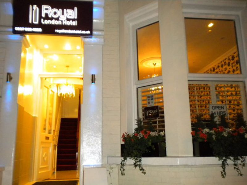 Royal London Hotel By Saba