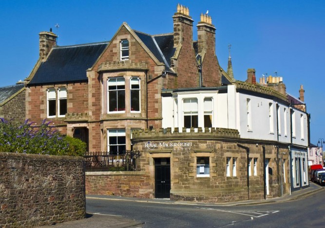 Royal Mackintosh Hotel