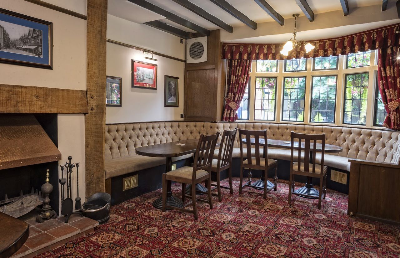 Royal Oak Guest House