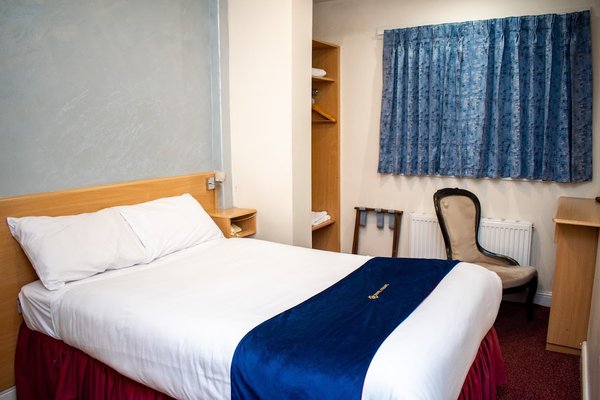 Royal Square Hotel - NEC & Birmingham Airport