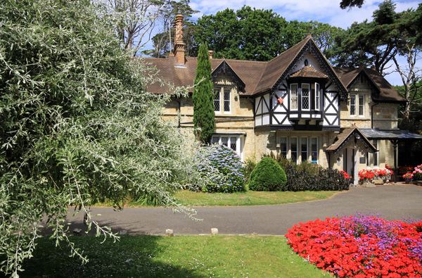 Rylstone Manor Hotel