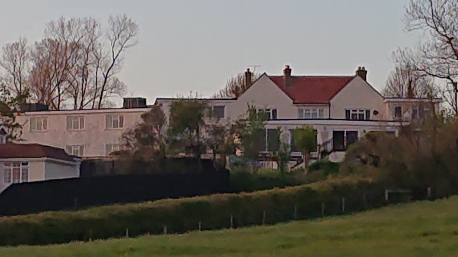 Sandown Manor