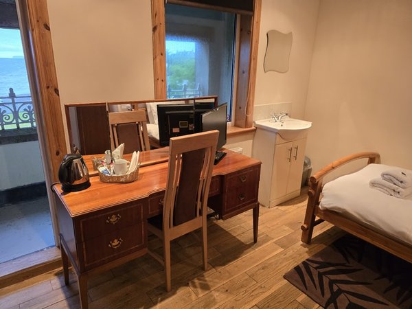 Sandwick Bay Guest House