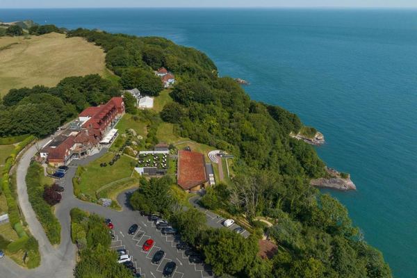 Sandy Cove Hotel