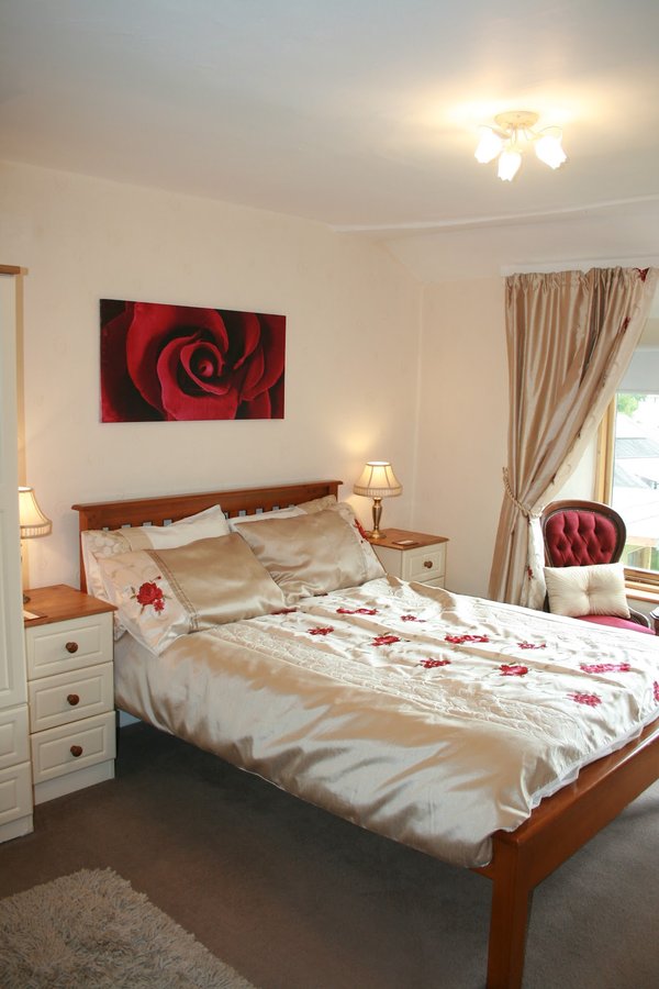 School House Cottage B&B and tea garden