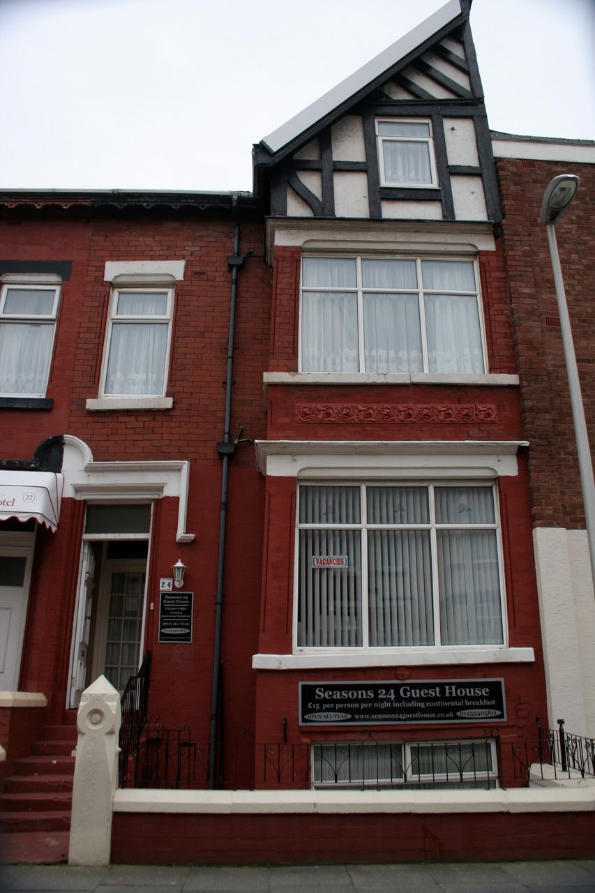 Seasons 24 Guest House