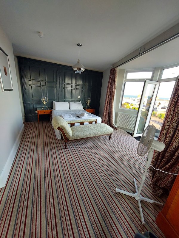 Seaspray Rooms