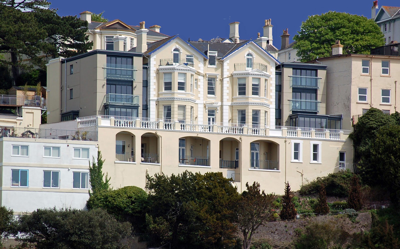 Self Contained Rooms in Central Torquay