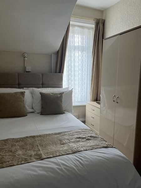 Sharn Bek Hotel
