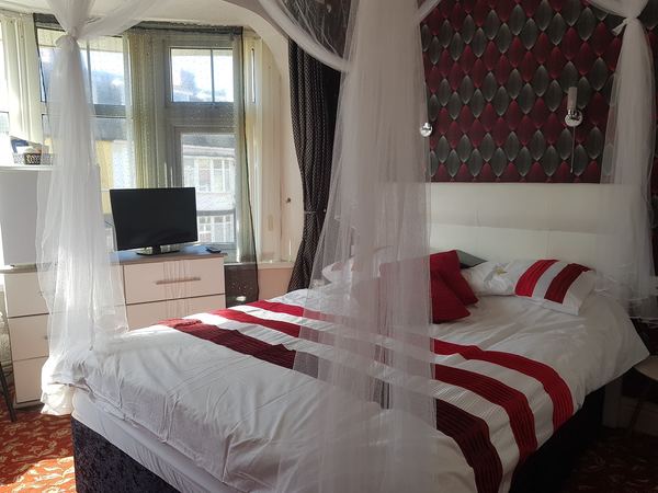Sheron House Bed & Breakfast
