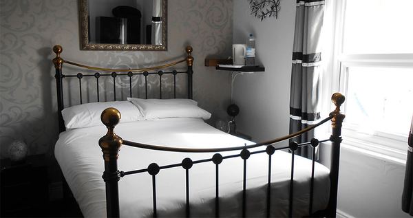Shore Stay Guest House