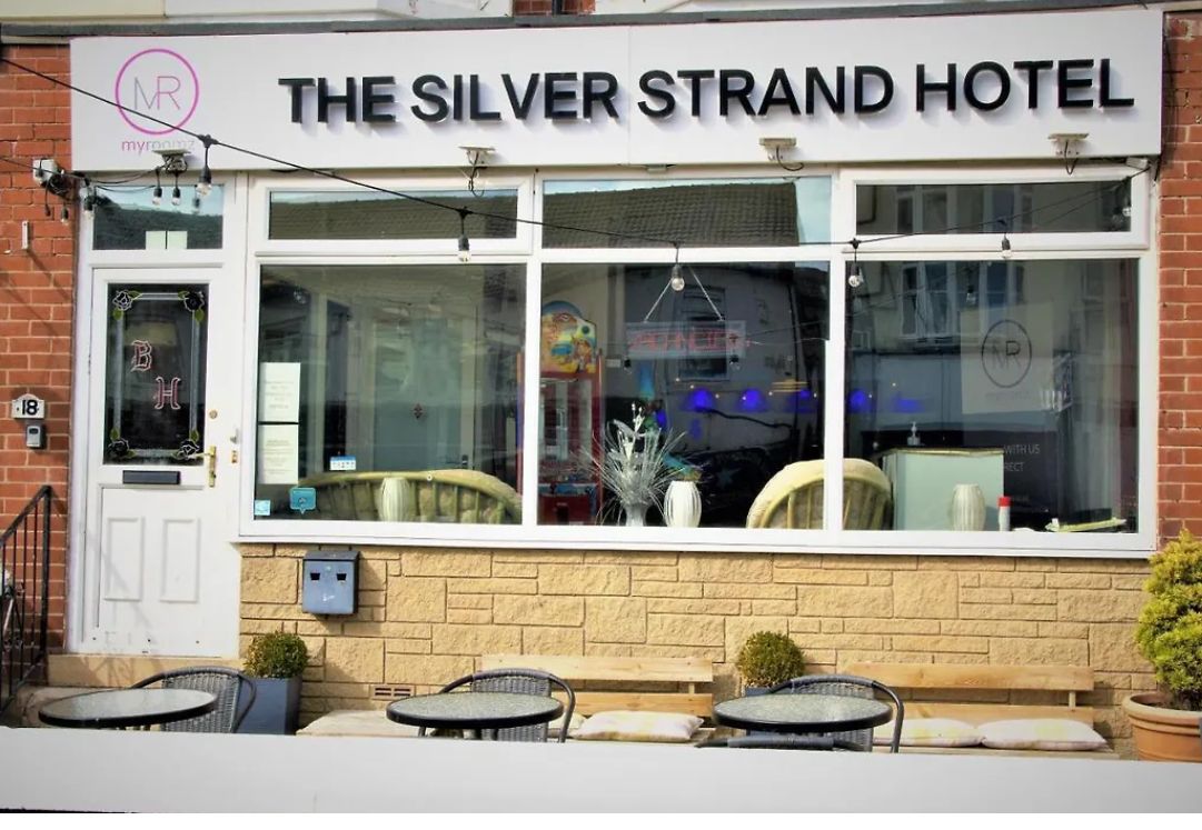 Silver Strand Hotel
