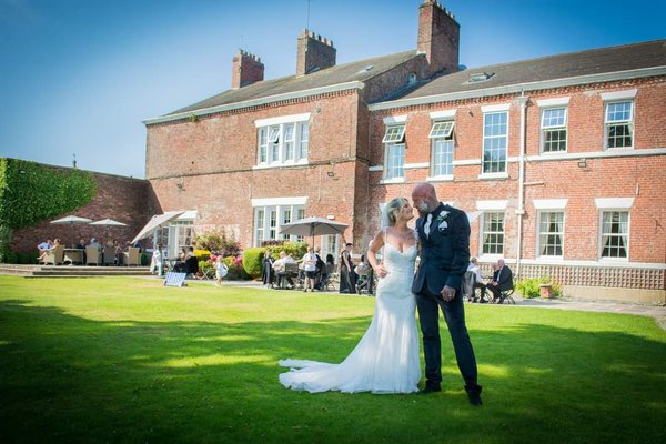 Singleton Lodge Country House Hotel